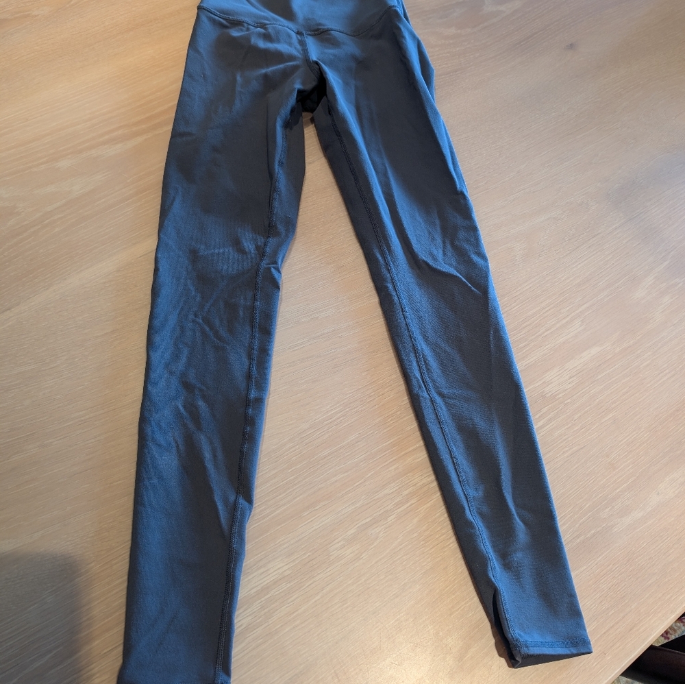 Alo Yoga High Waist Airbrush Legging